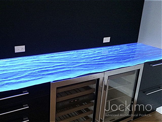 Jockimo Edge-lit Thickglass™ Bar Top